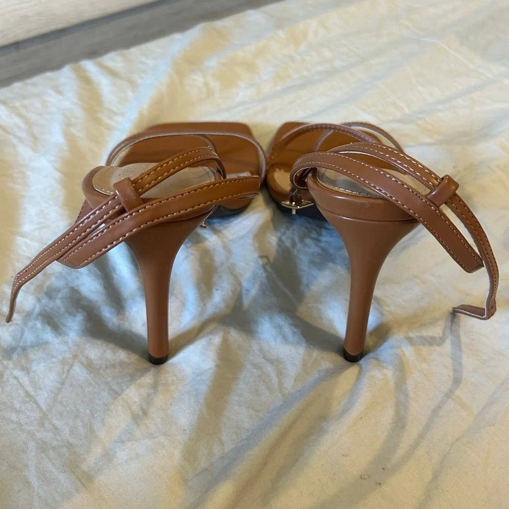brown heels - Picture 3 of 3